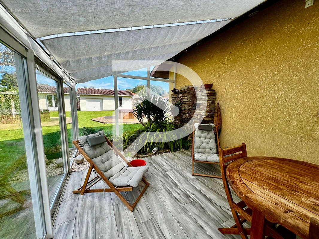 Maison à PEYREHORADE