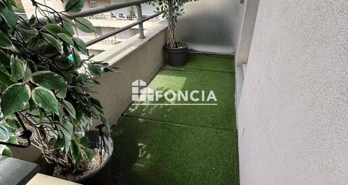 Appartement à SAINT-GRATIEN