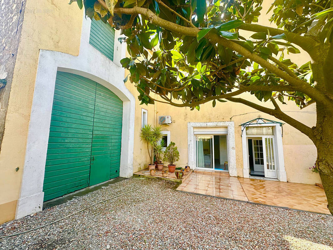Maison à COURSAN