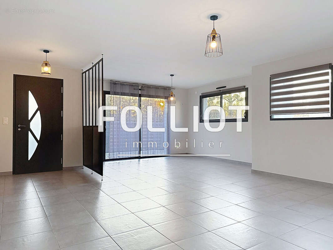 Maison à BLAINVILLE-SUR-MER