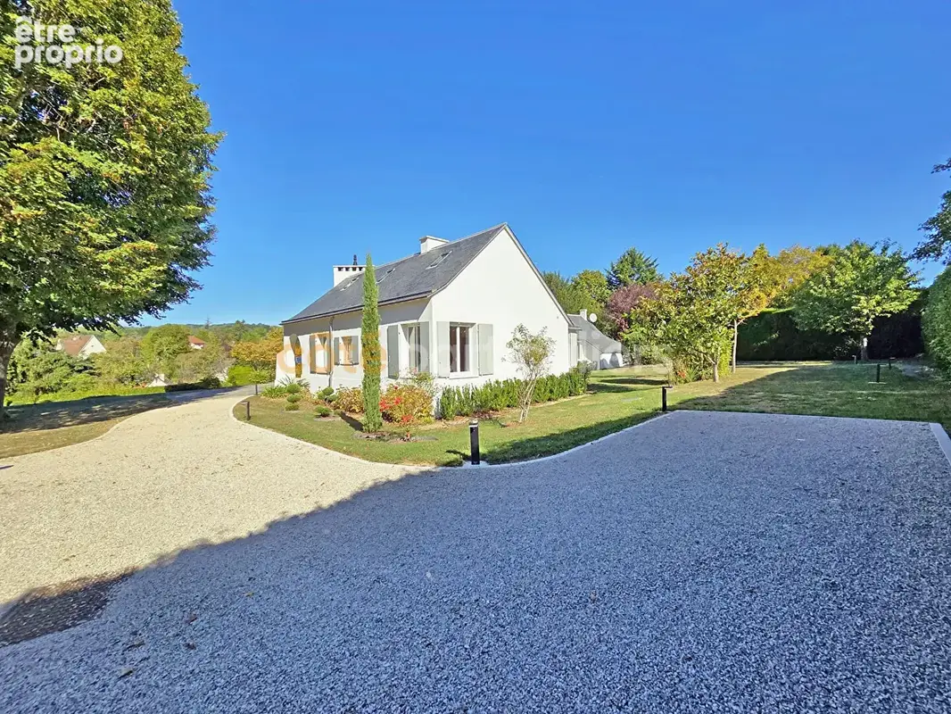 Vaux-sur-Seine (78740) - Maison d'exception de 255 m² sur 2 970 m² de terrain - photo 18
