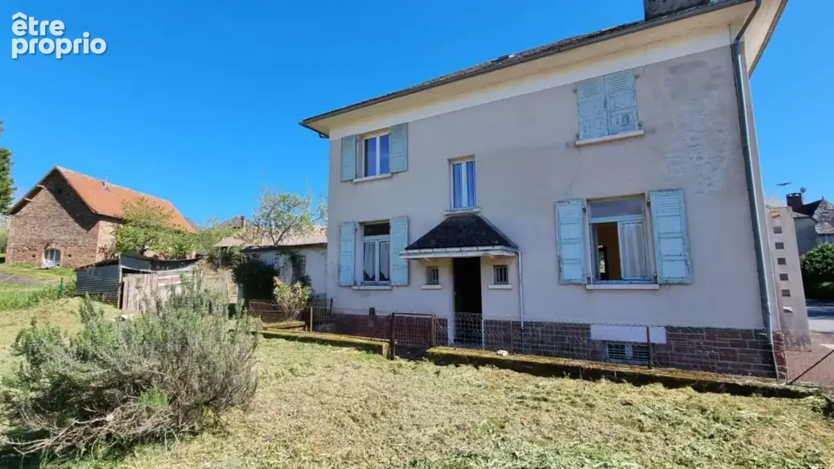 Maison à MEYSSAC