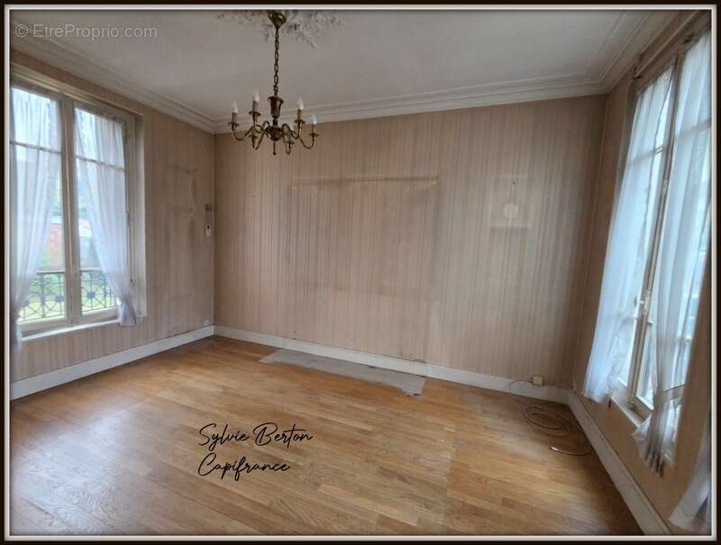 Maison à AULNAY-SOUS-BOIS