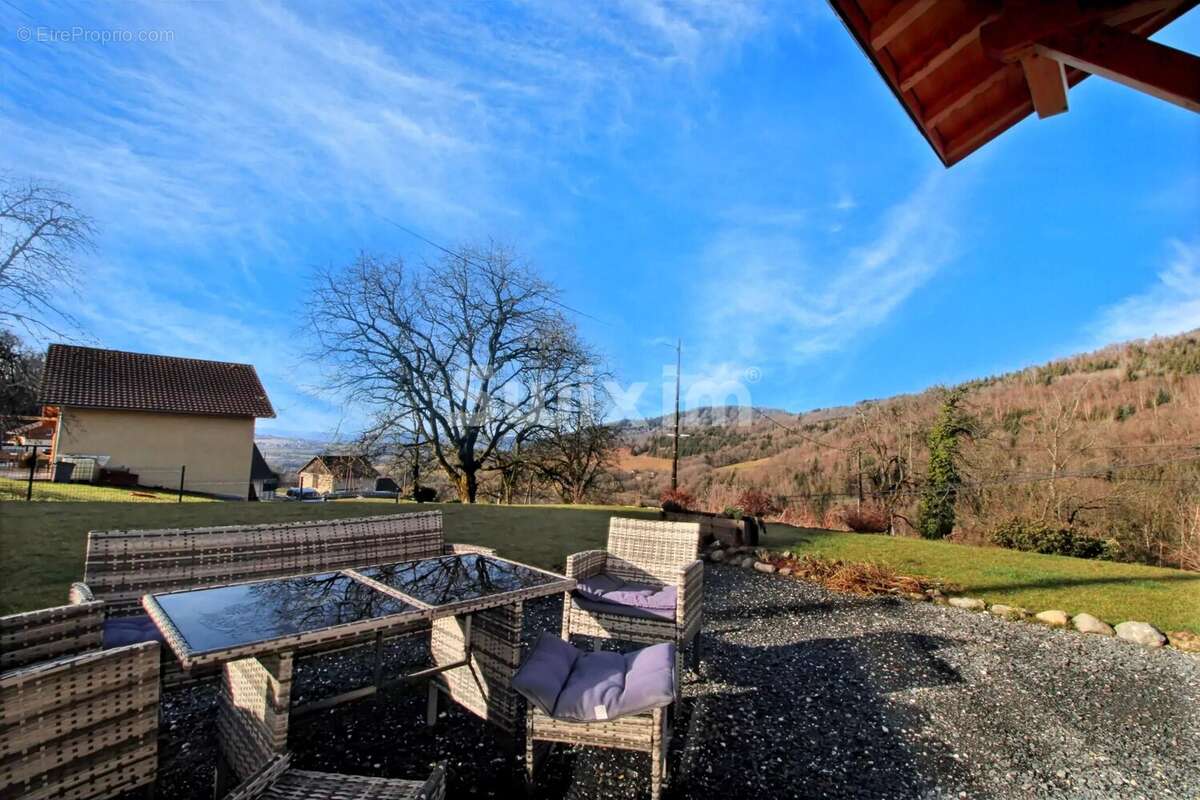 Maison à VIUZ-EN-SALLAZ