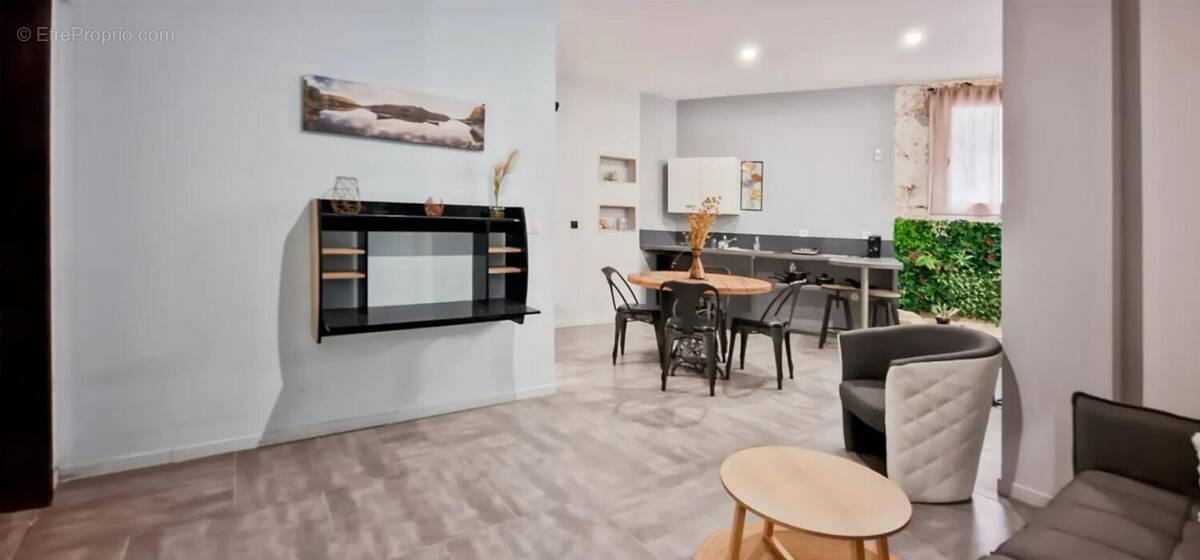 Maison à PEYRIAC-DE-MER