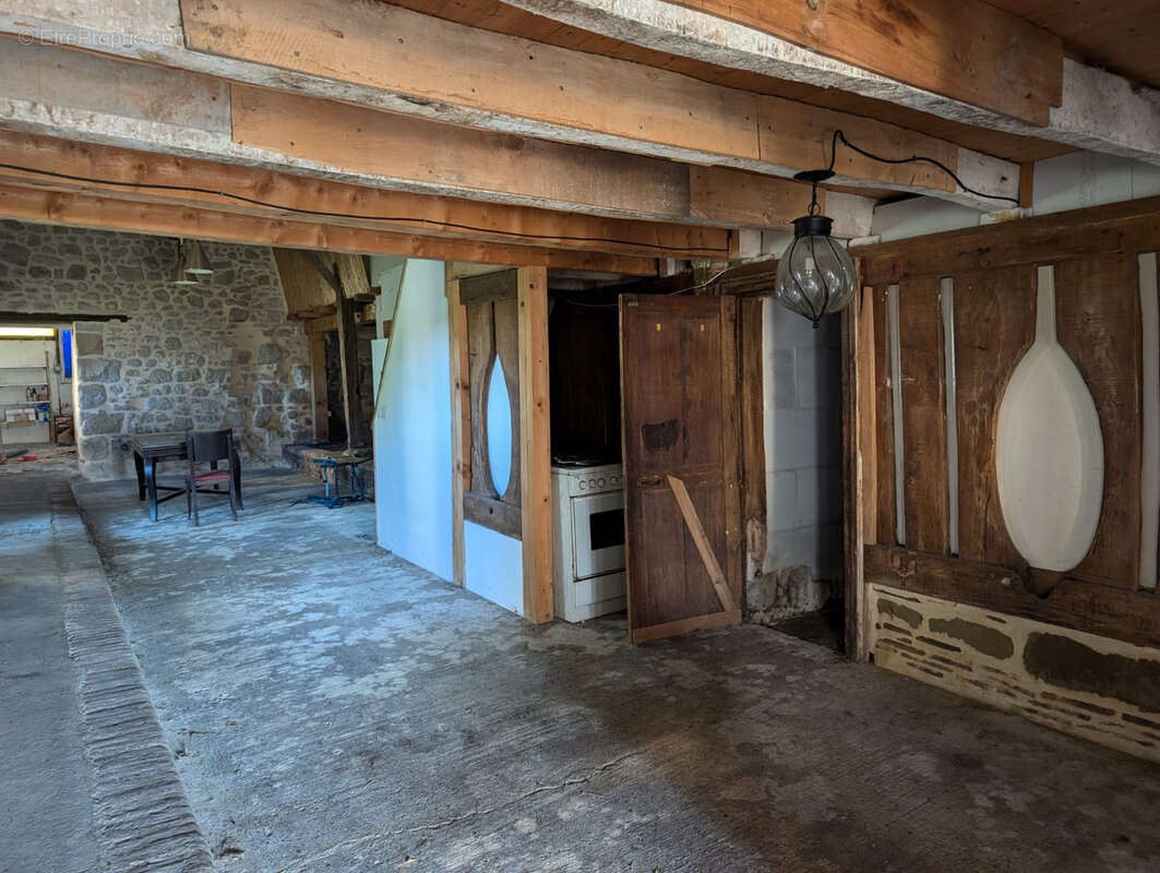 Superbe propriété avec de nombreuses dépendances en campagne - photo 10