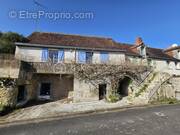 Maison à FERRIERE-LARCON