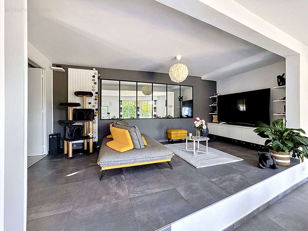 Maison à RAMONVILLE-SAINT-AGNE
