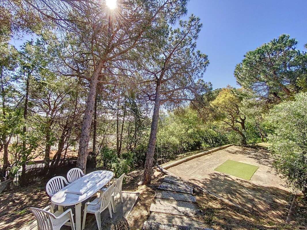 Maison 241 m² à Sainte-Maxime  - photo 4