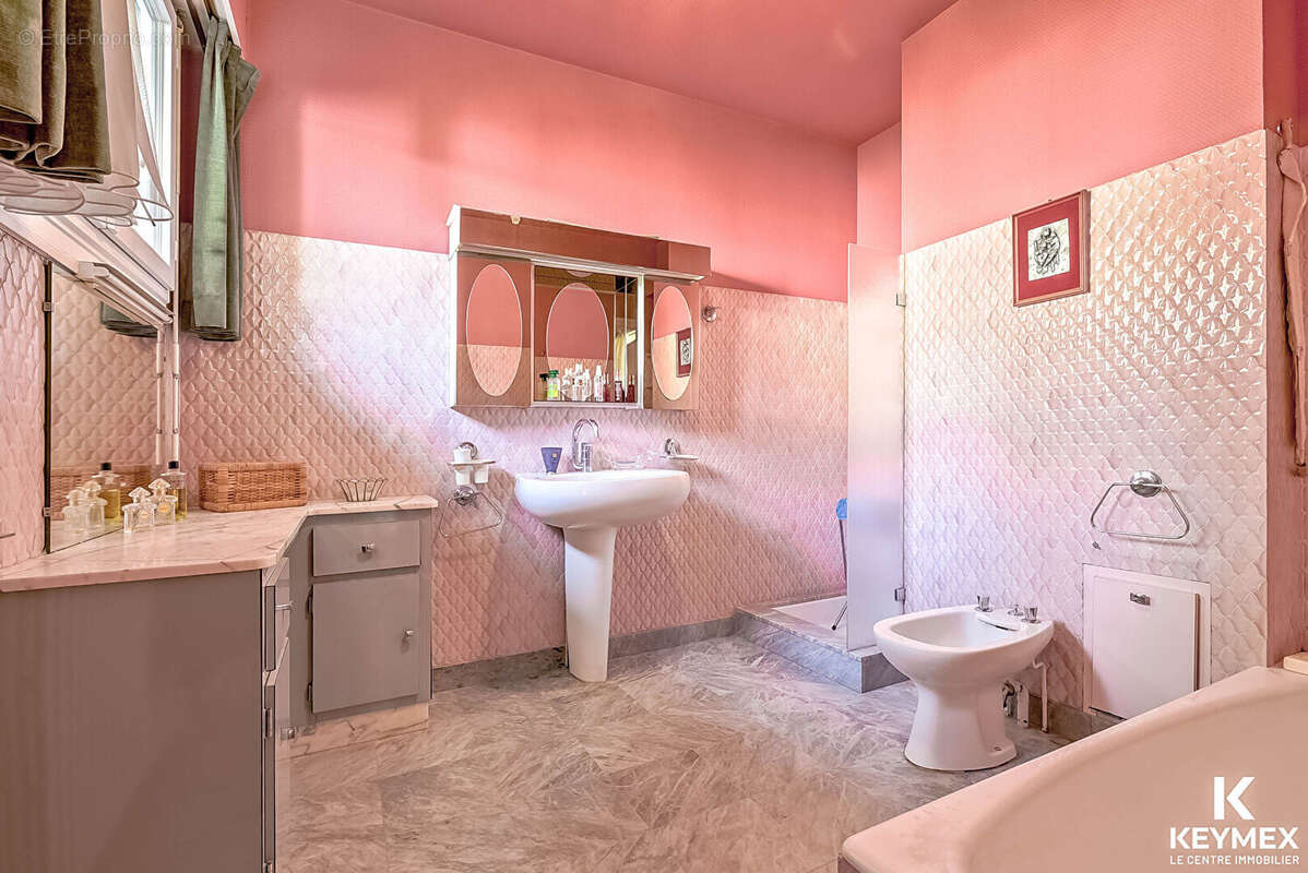 Maison à SAINT-GRATIEN