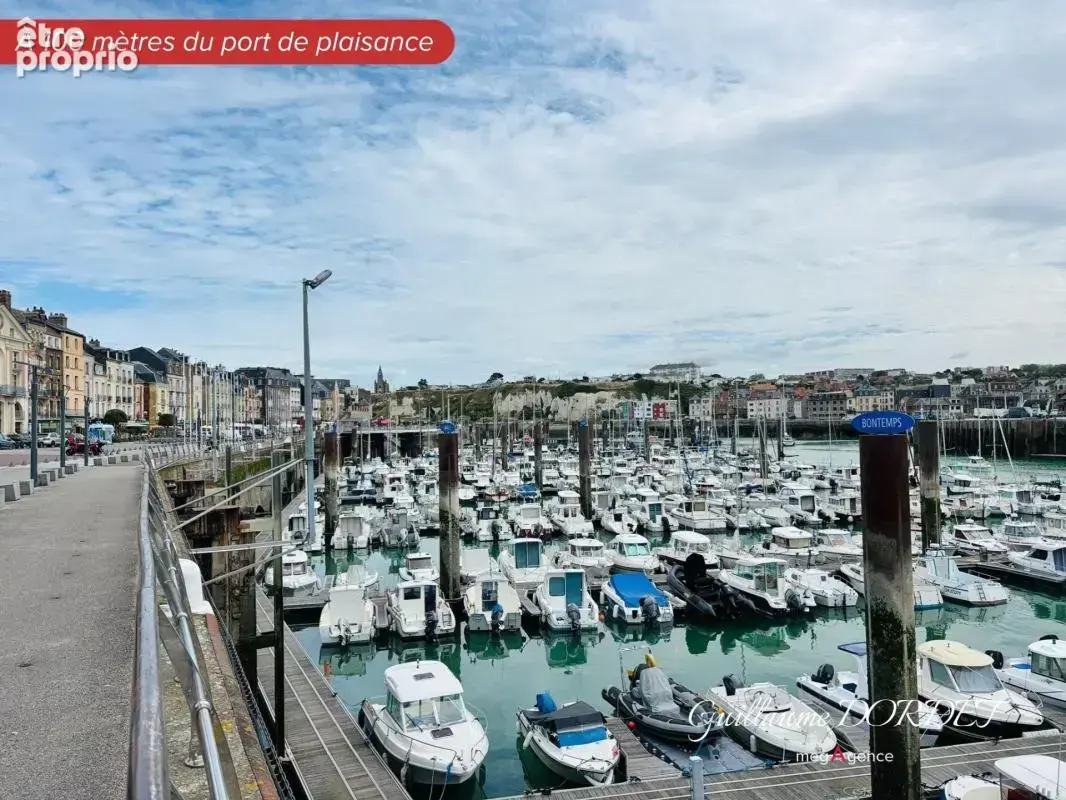 Appartement à deux pas du port et de la mer - photo 2