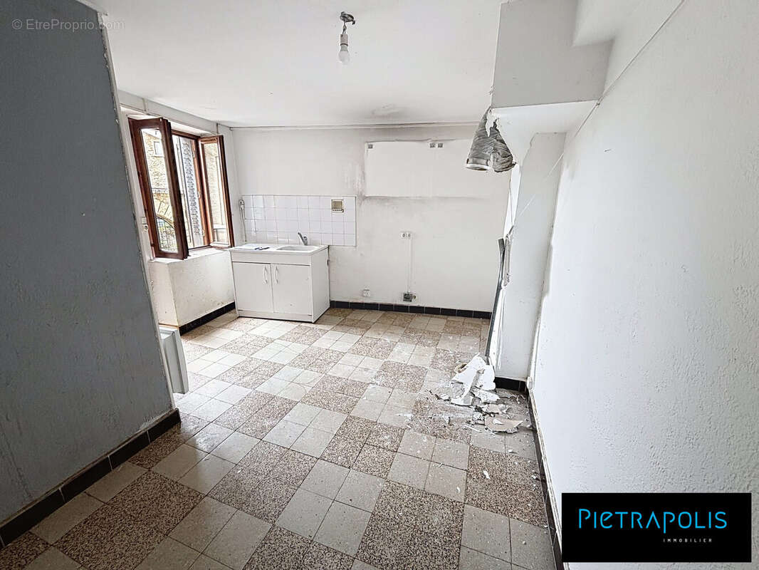 Appartement à CHAZAY-D'AZERGUES