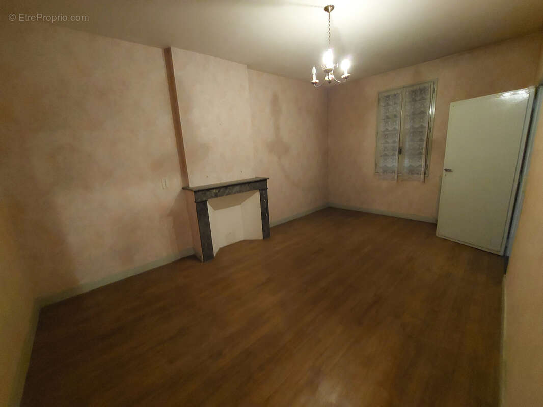 A vendre, Gaillac, Maison de ville de 6 pièces - photo 16