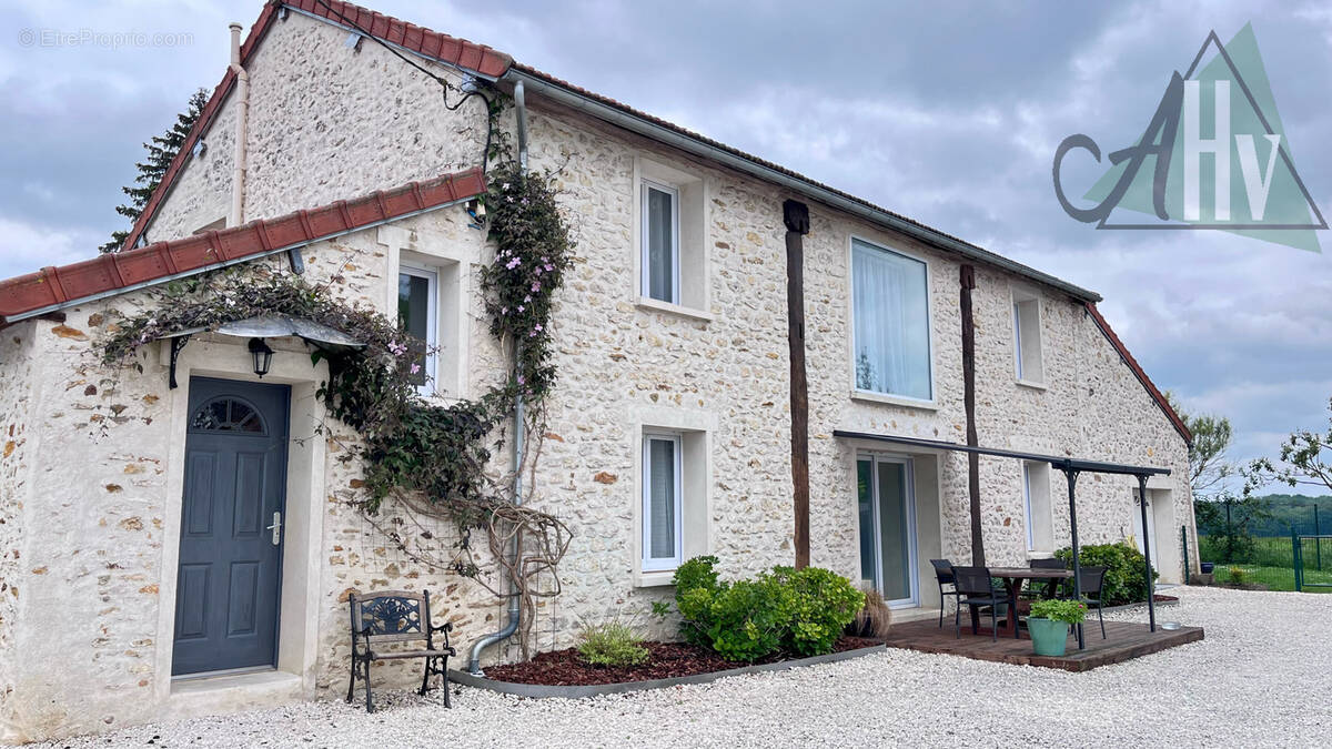 Maison à BANNOST-VILLEGAGNON