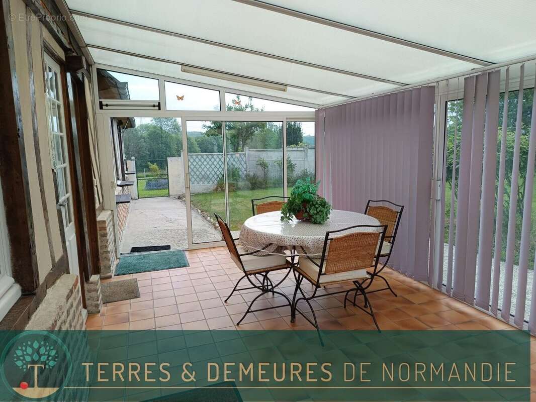 Maison et ses dépendances - photo 2