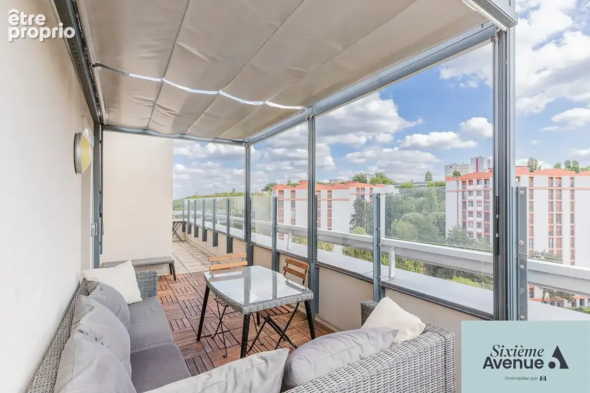 Appartement F2, dernier étage, très lumineux avec terrasse - photo 2
