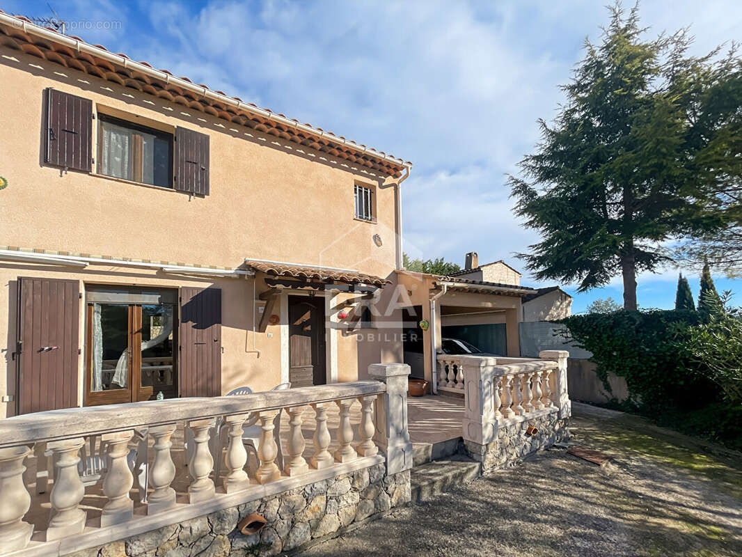Maison à GRASSE