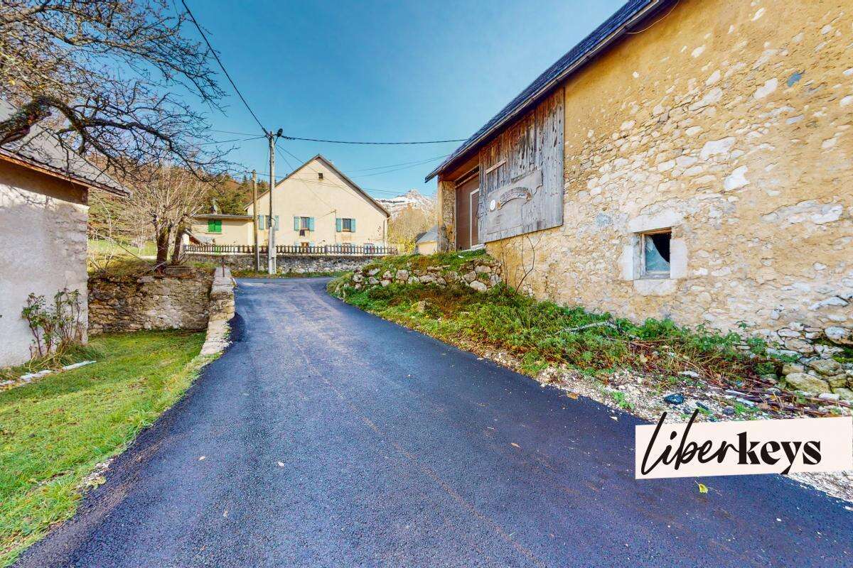 Maison 7 pièces de 223 m²  Les Clots  Villard-de-Lans - photo 2