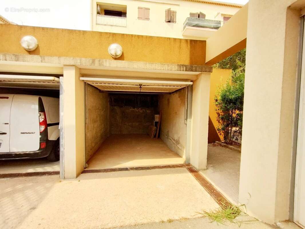Beau f3 vue mer- centre st-aygulf + gge - photo 18