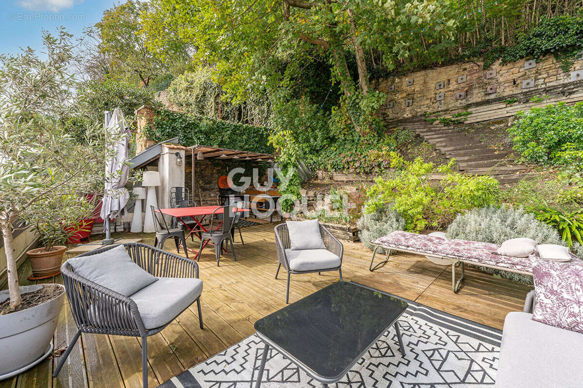 Appartement à CALUIRE-ET-CUIRE