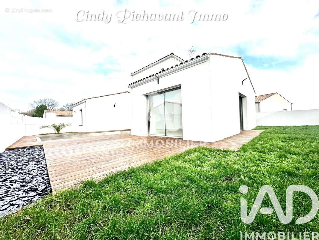 Photo 2 - Maison à BREUILLET