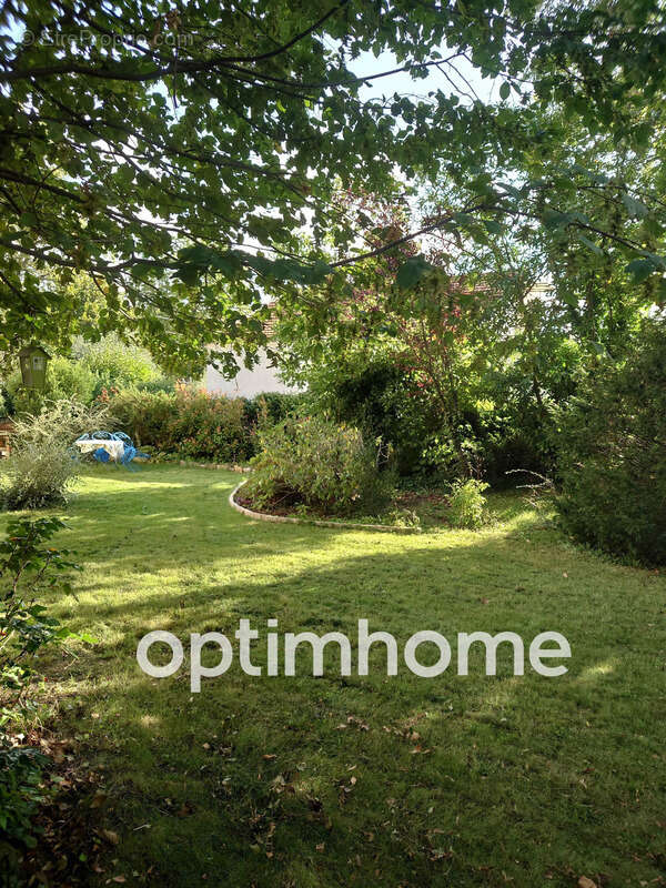 Maison à DAMMARIE-LES-LYS