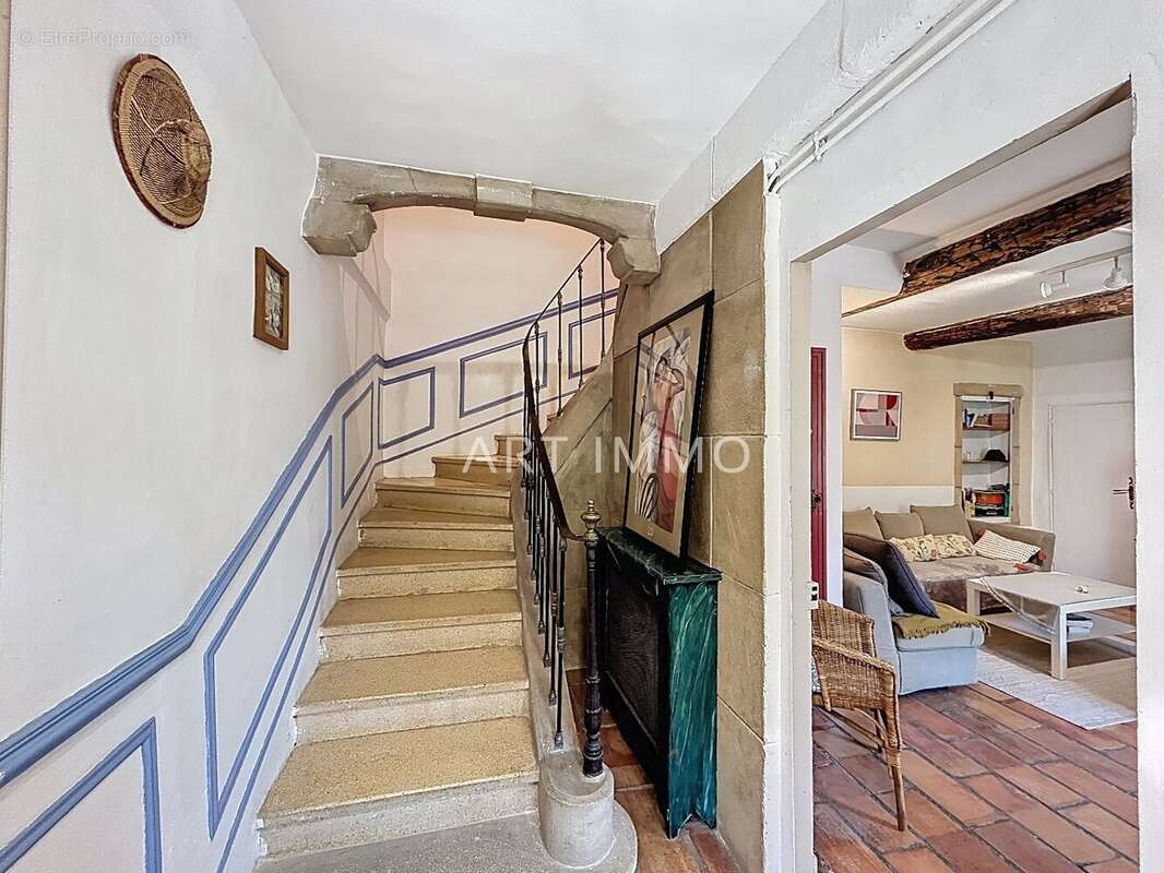 A vendre maison en bord de sorgue a fontaine de vaucluse - photo 5