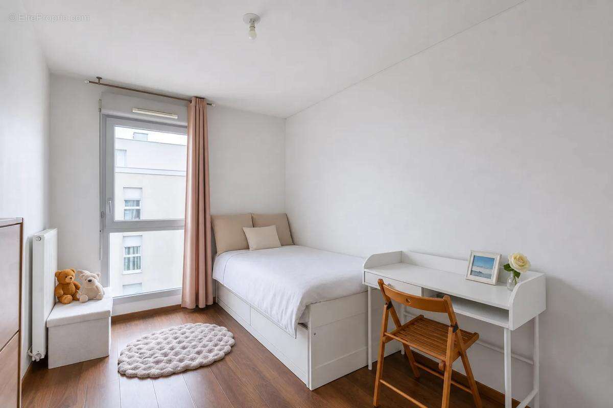 Appartement 4 pièces de 77 m² loué, Bron - photo 8