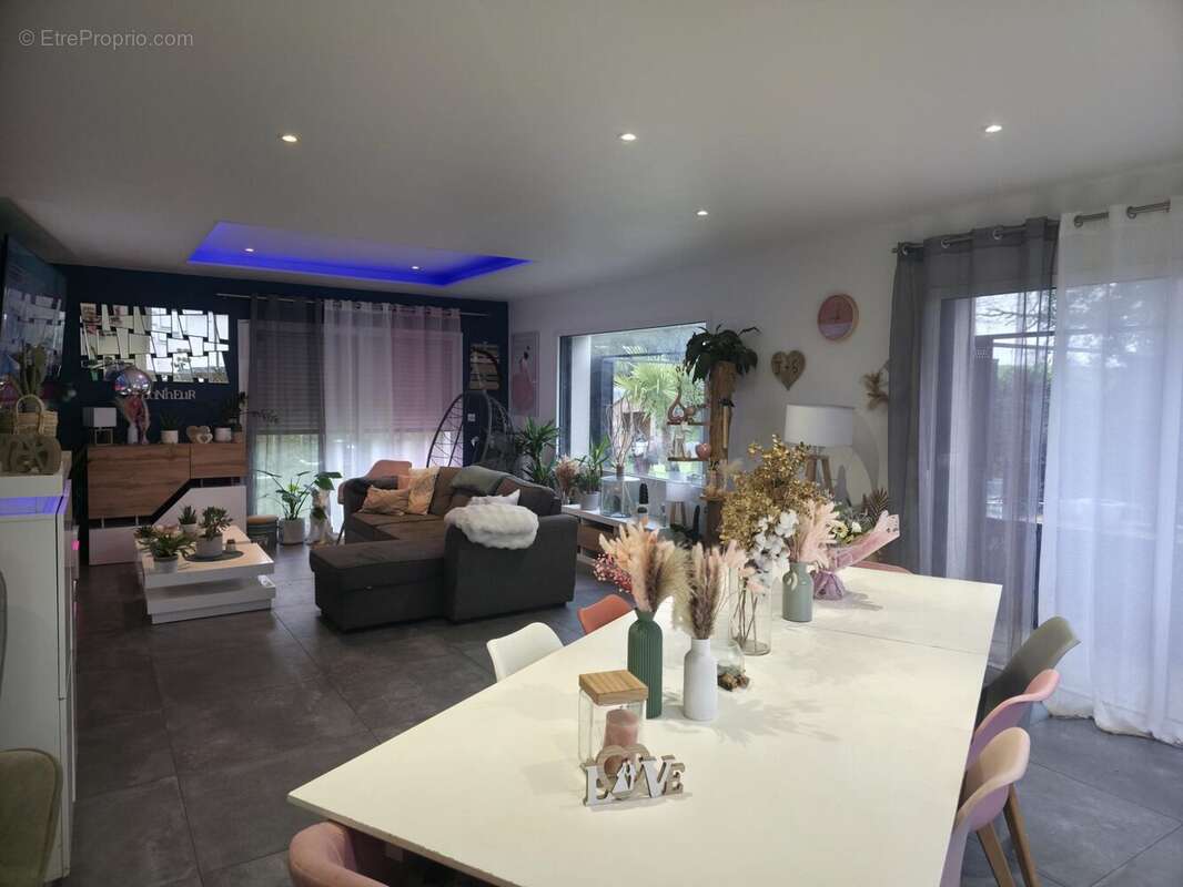 Maison 180 m² à Campeneac  - photo 7