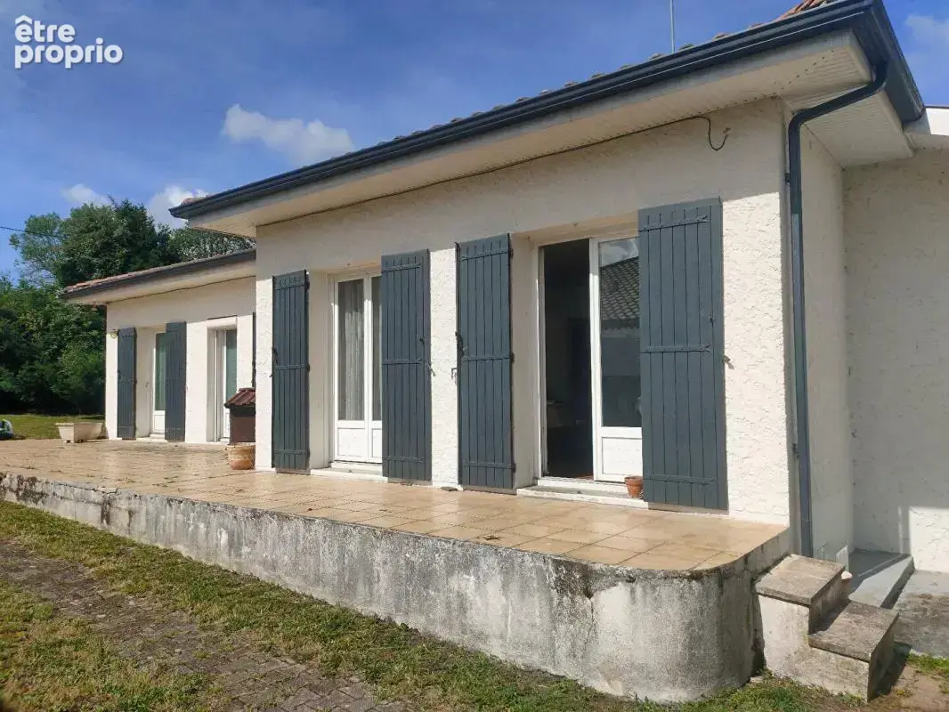 Maison à YVRAC