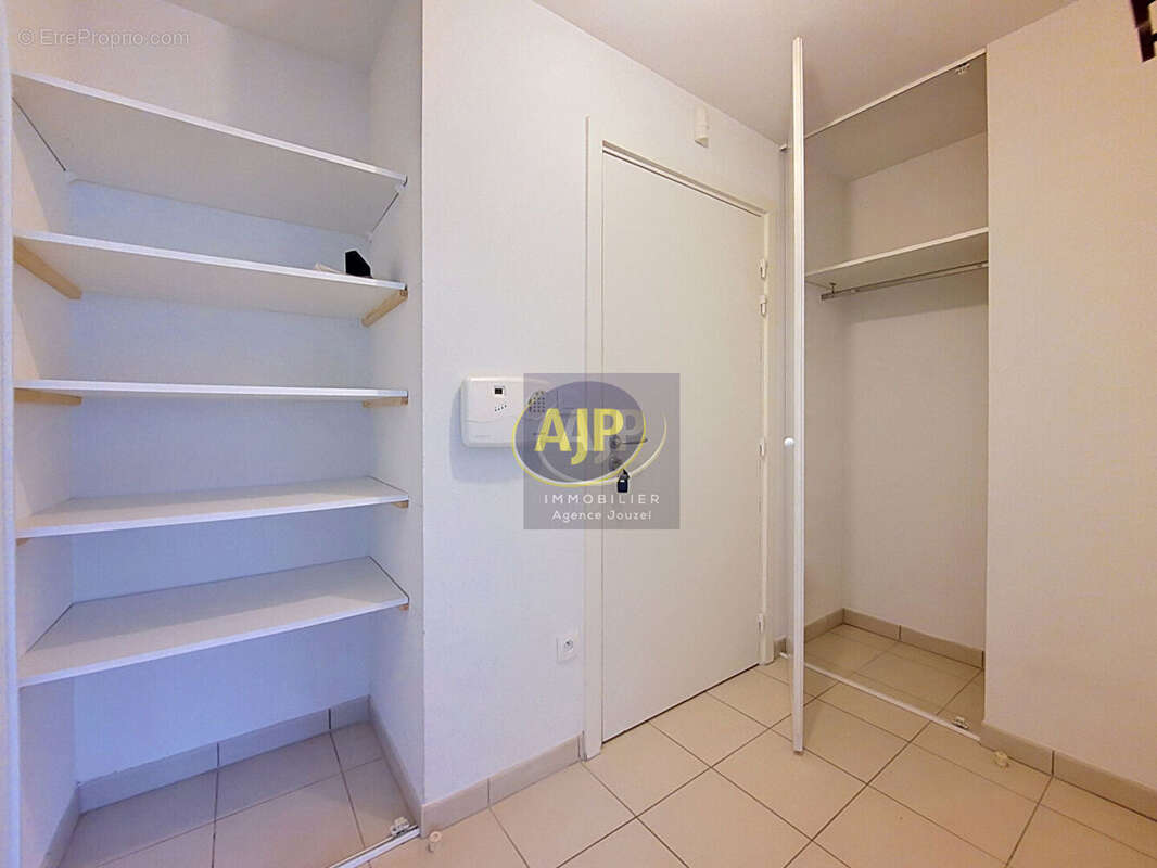 Appartement à SAINT-SEBASTIEN-SUR-LOIRE