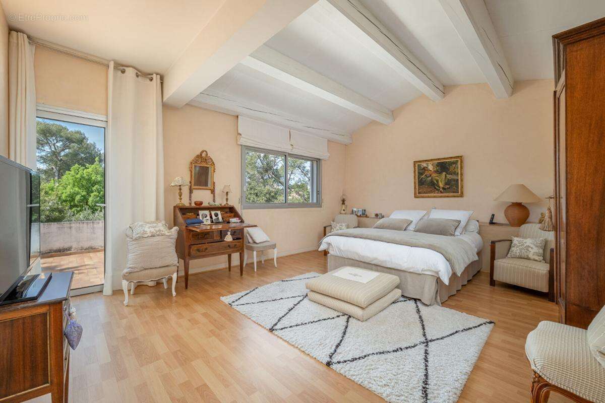 Maison à NIMES
