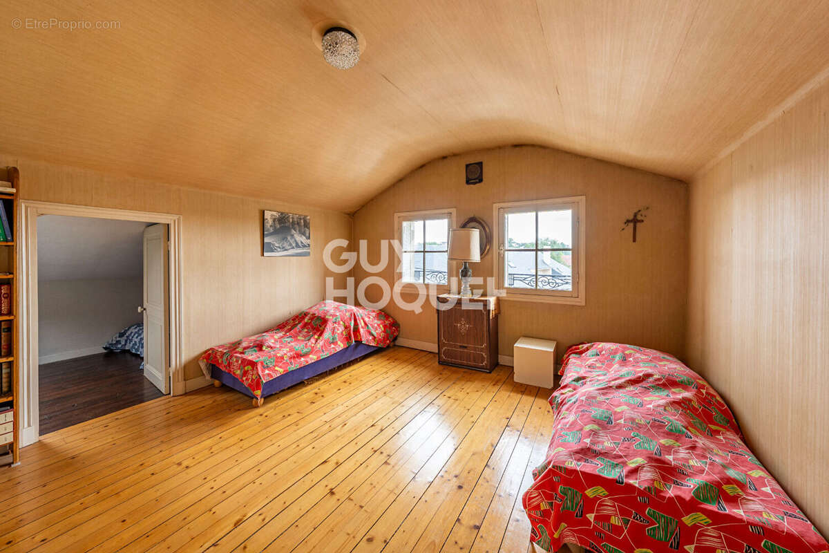 Maison à GRETZ-ARMAINVILLIERS