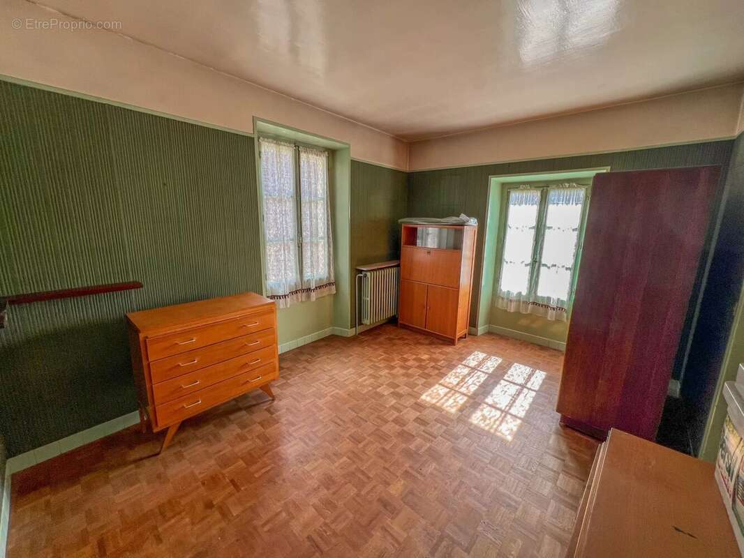 Maison à COIGNIERES