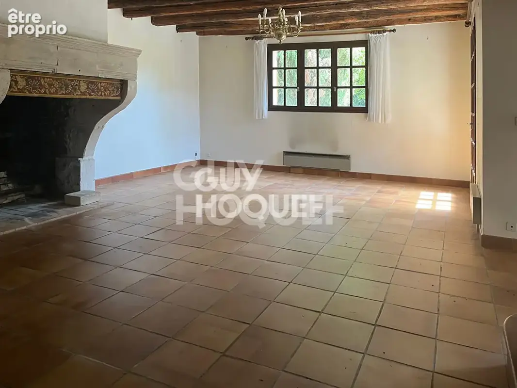 Maison familiale sur sous-sol total de 7 pieces (179.5 m²) à etiolles - photo 4
