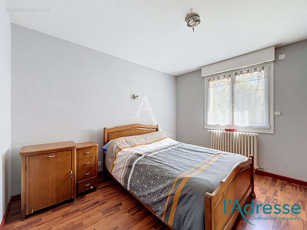 Plain-pied Maison Chalons Du Maine - photo 11
