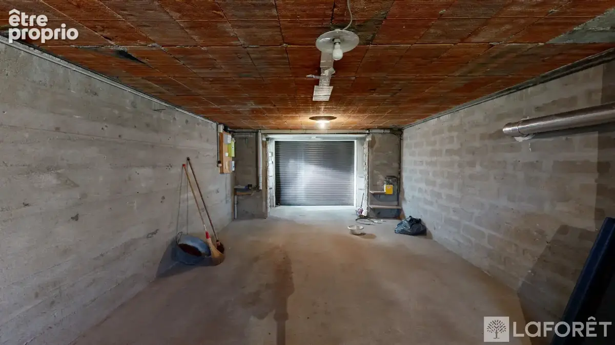 YZEURE - Maison de 6 pièces quartier des Cladets - photo 15