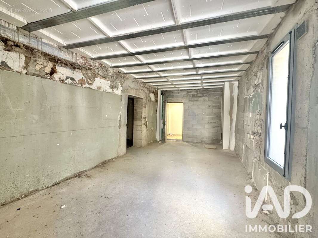 Appartement 63 m² à Saint-Gilles  - photo 3