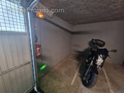 Parking à SOLLIES-PONT