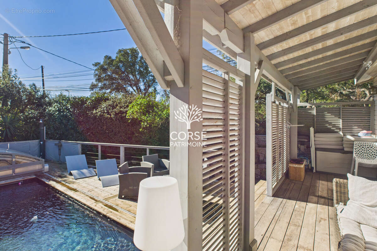 Maison à PORTO-VECCHIO