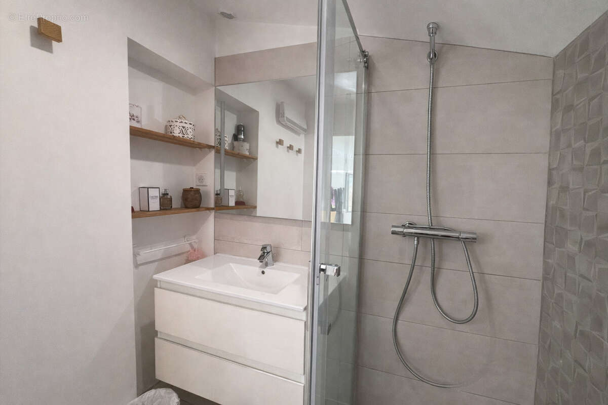 Maison à MOUANS-SARTOUX