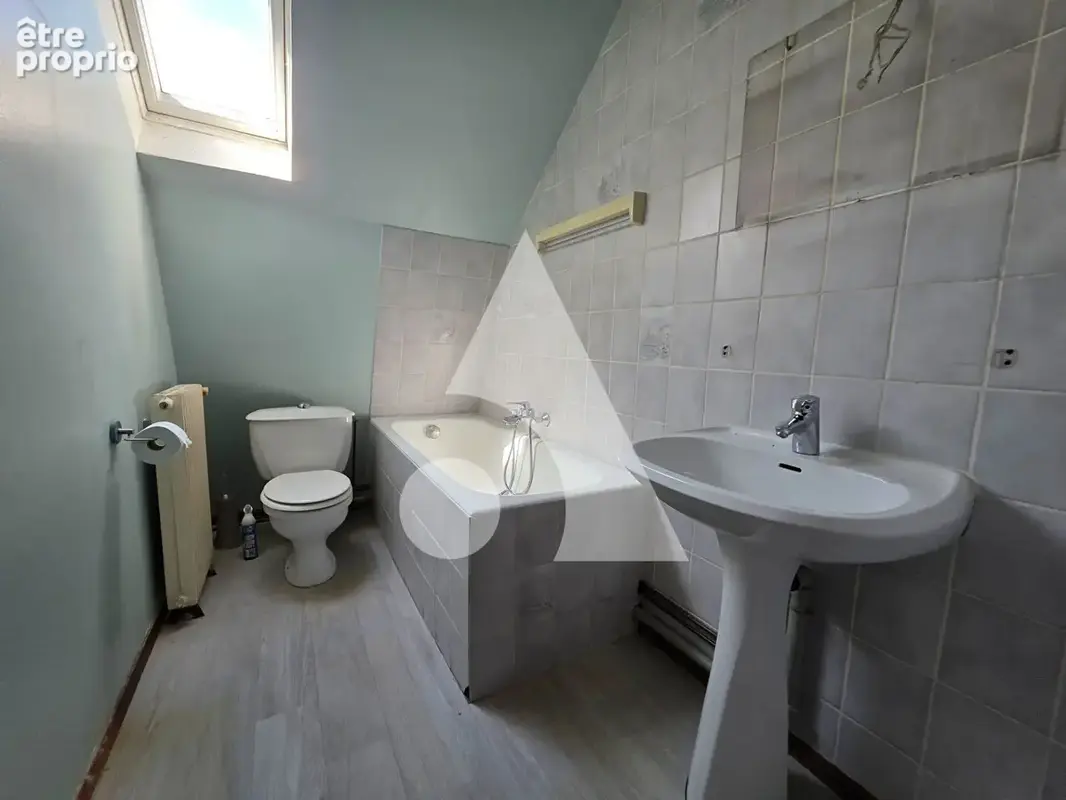Charentonneau, Belle maison 7 pièces de 125 m2 - photo 10