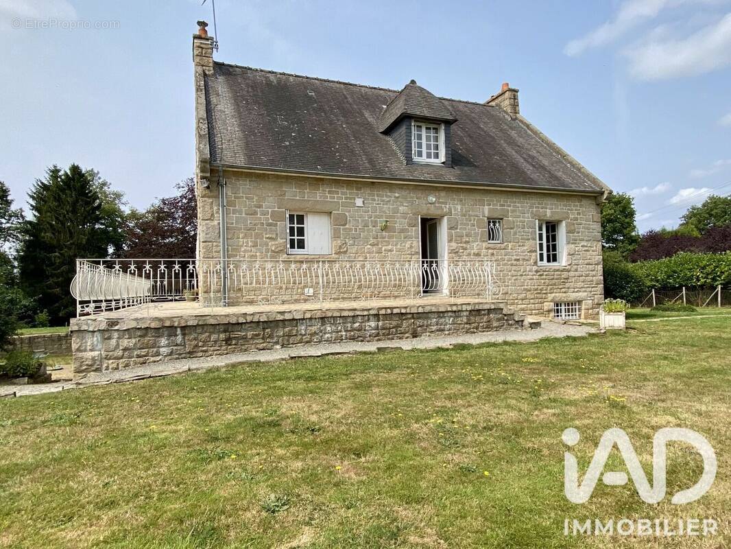 Photo 1 - Maison à LANVALLAY