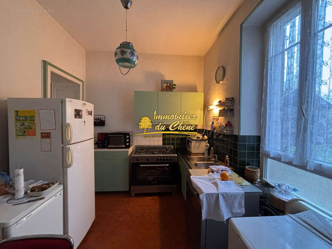 Maison 254 m² à Fougerolles  - photo 6