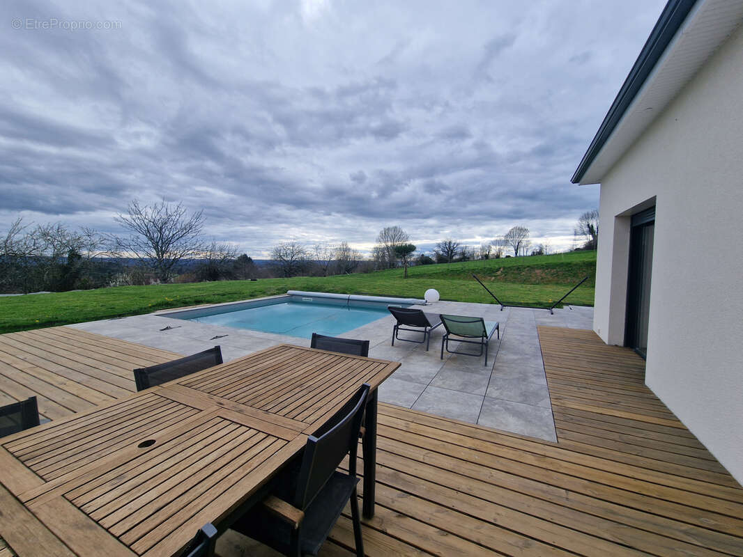 Maison à SAINTE-FEREOLE