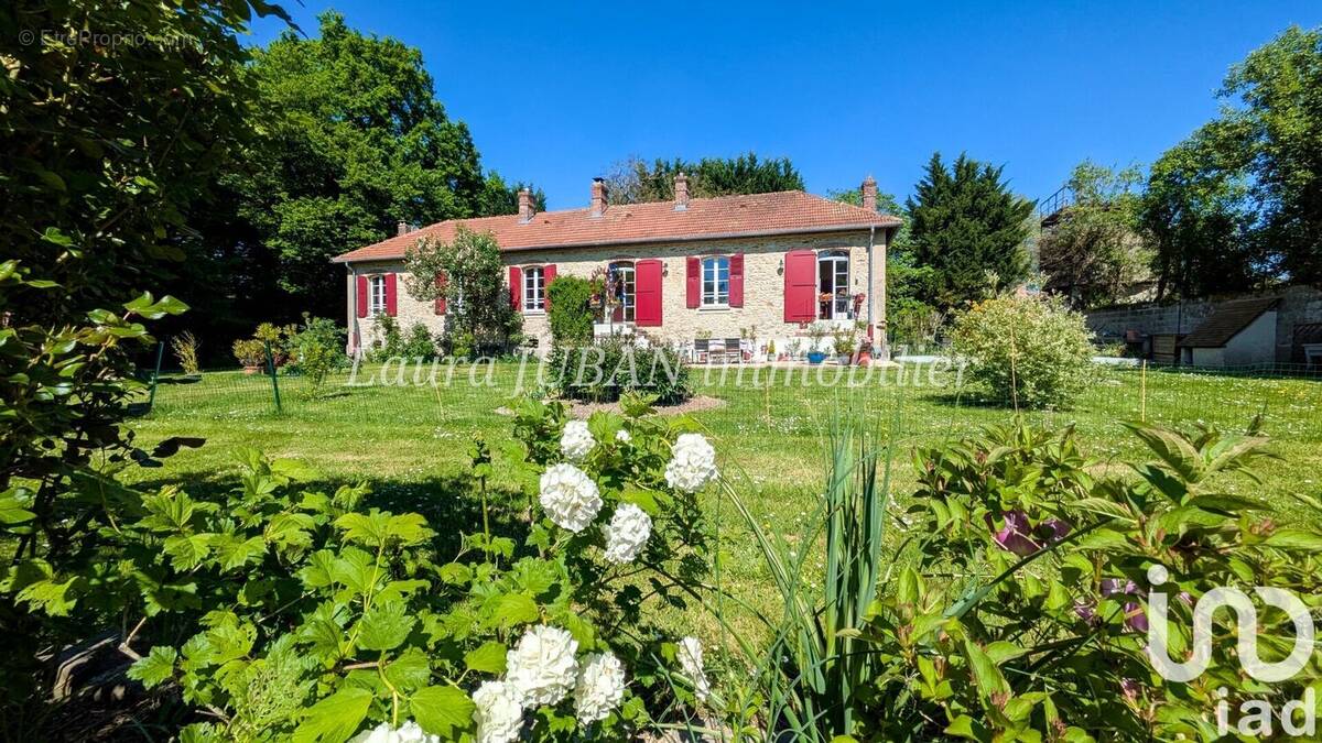 Photo 1 - Maison à SALINS