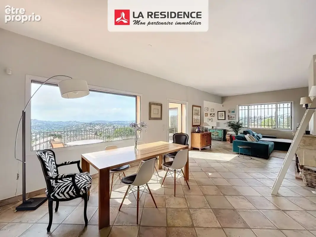 Maison 172 m² à La Colle-Sur-Loup  - photo 4