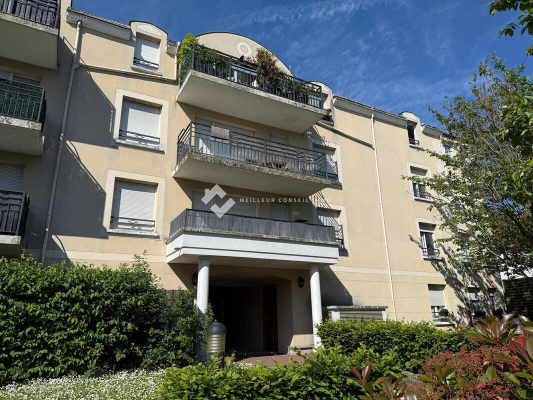 Appartement à TORCY