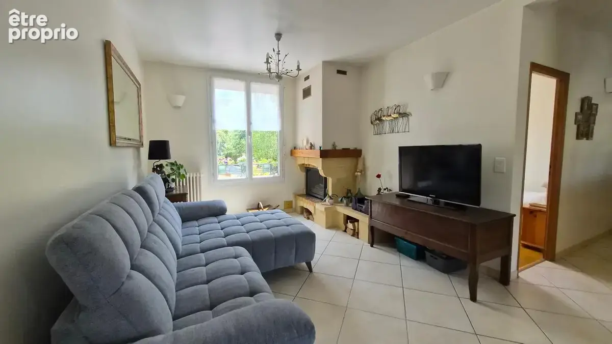 Viry Centre, T6, 116 m², sous sol, terrain 625 m², dépendance - photo 12