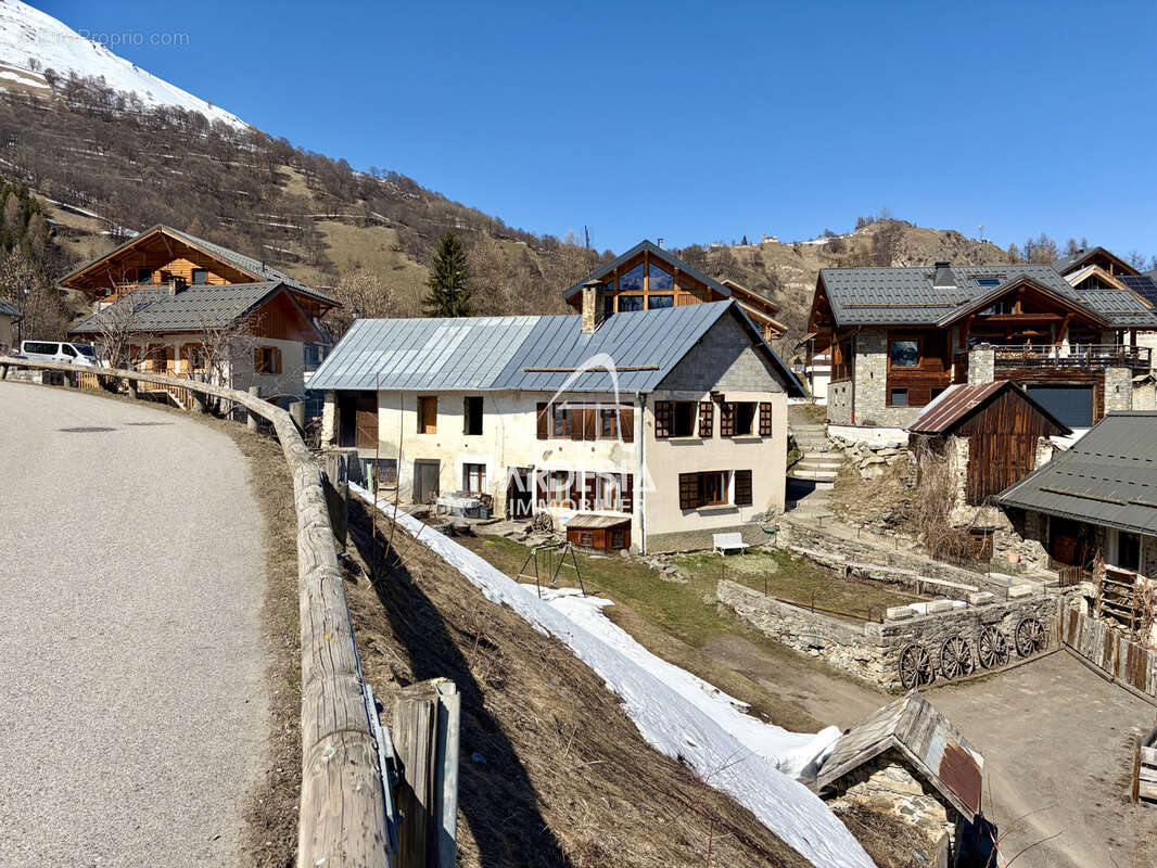Maison à VALLOIRE
